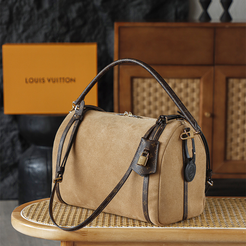 LV 路易威登 Leather Goods