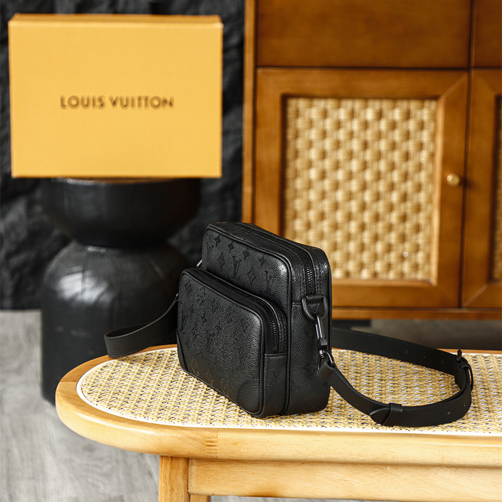 LV 路易威登 Leather Goods