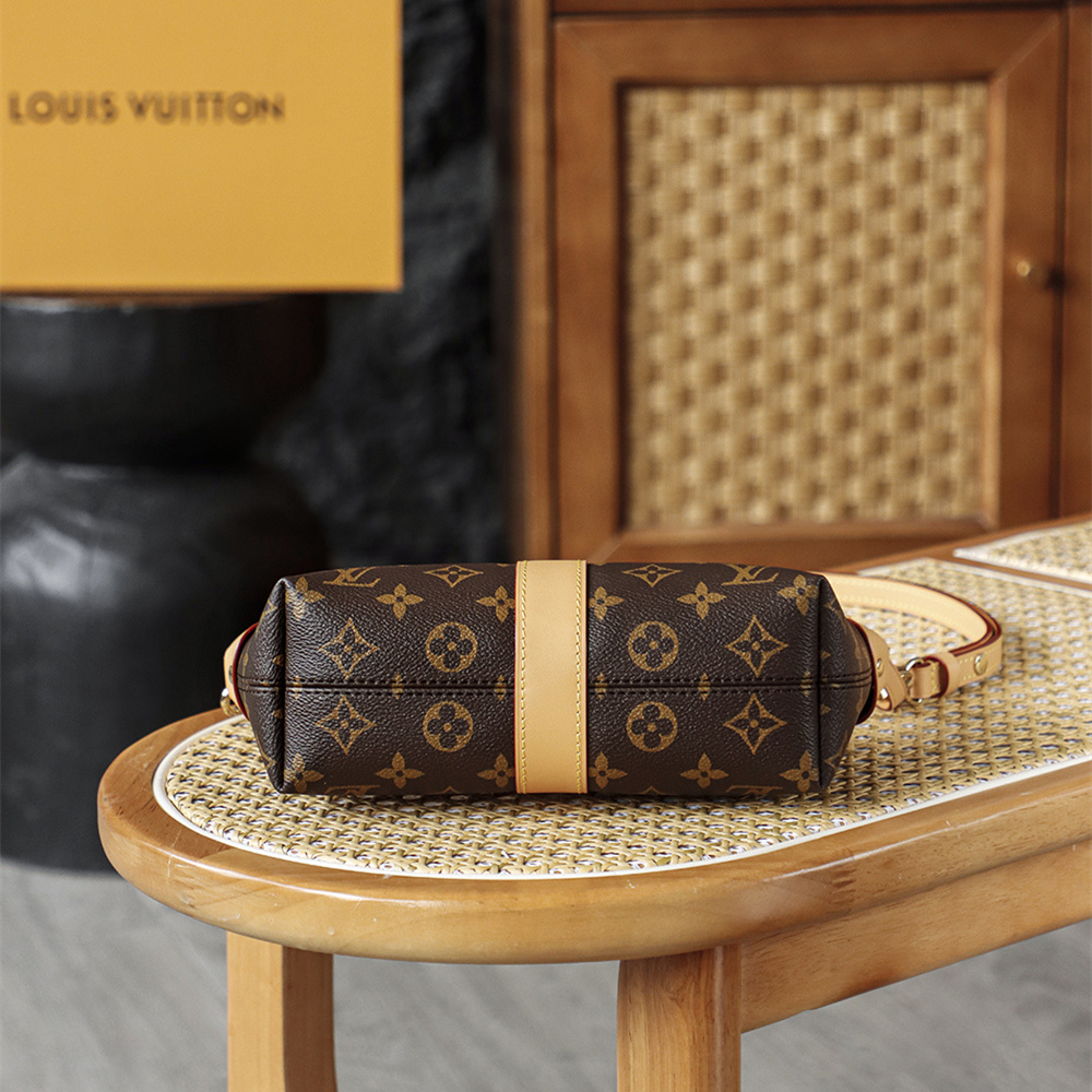 LV 路易威登 Leather Goods