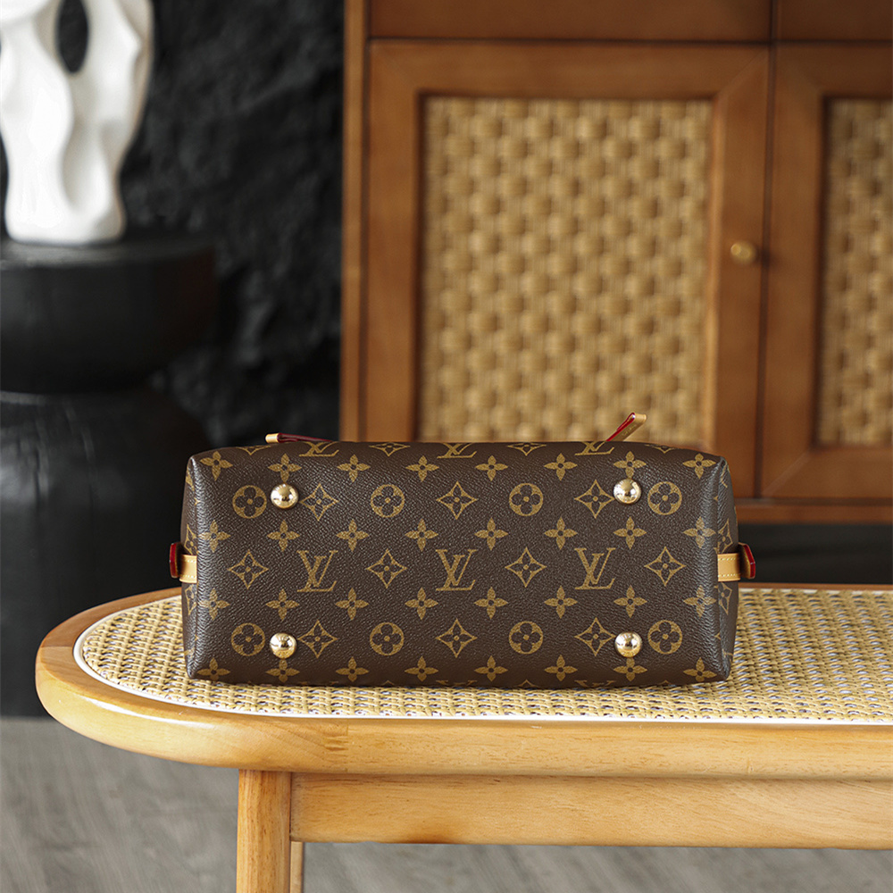 LV 路易威登 Leather Goods