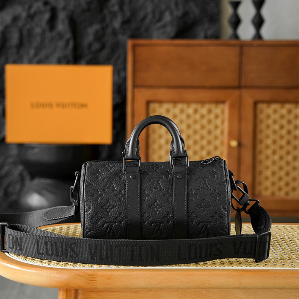 LV 路易威登 Leather Goods
