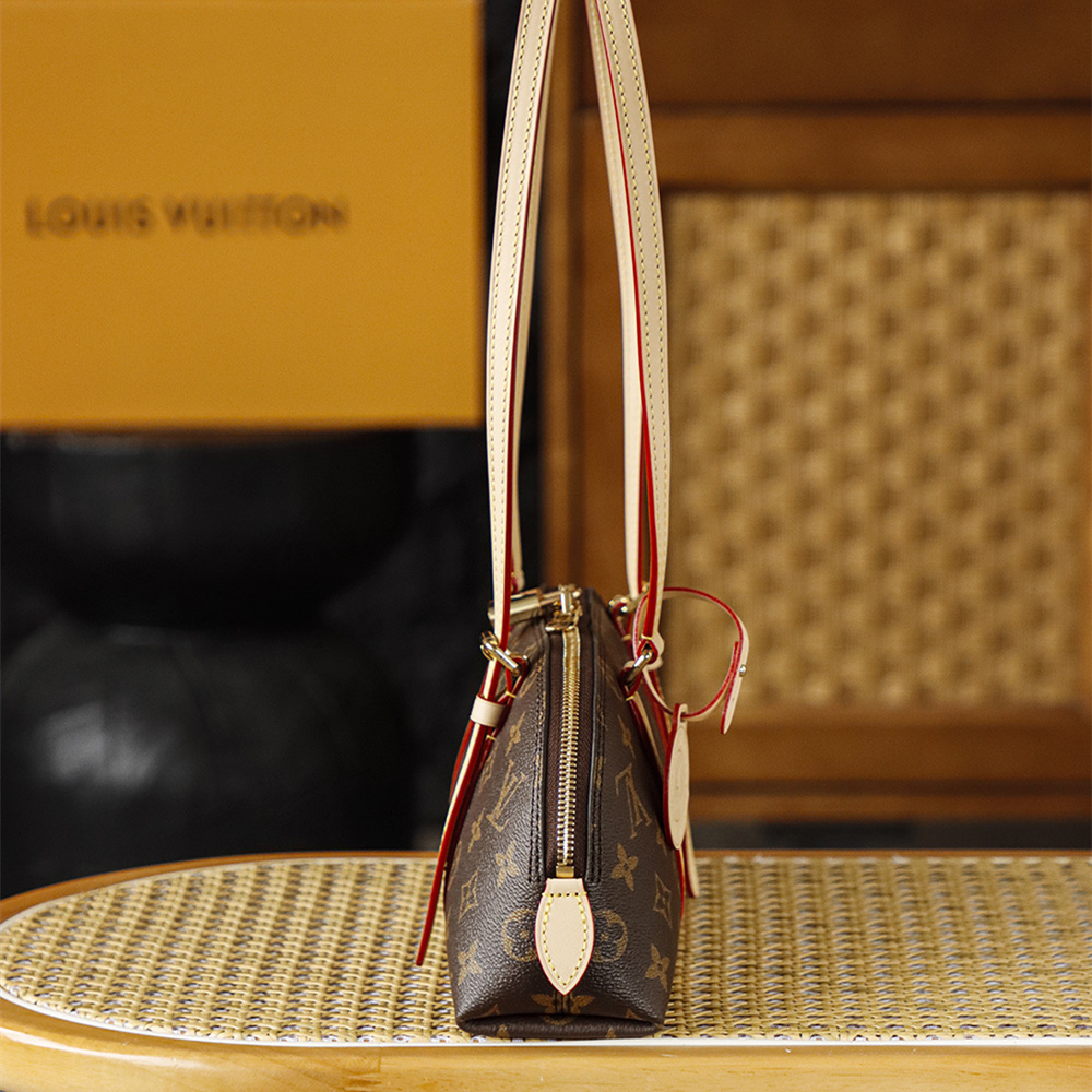 LV 路易威登 Leather Goods