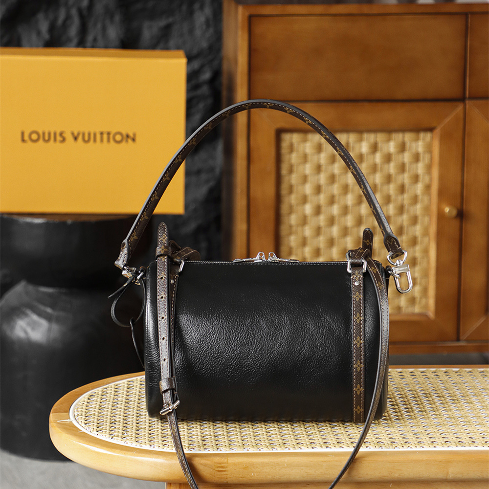 LV 路易威登 Leather Goods