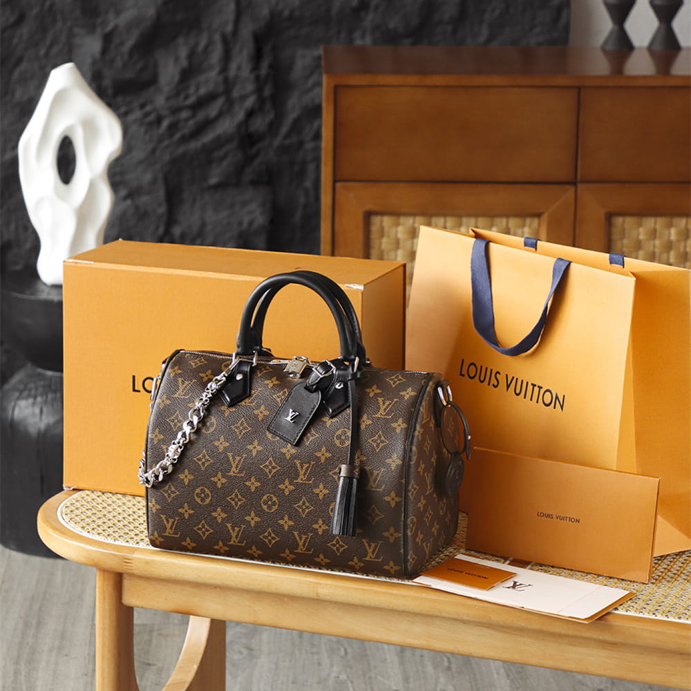 LV 路易威登 Leather Goods