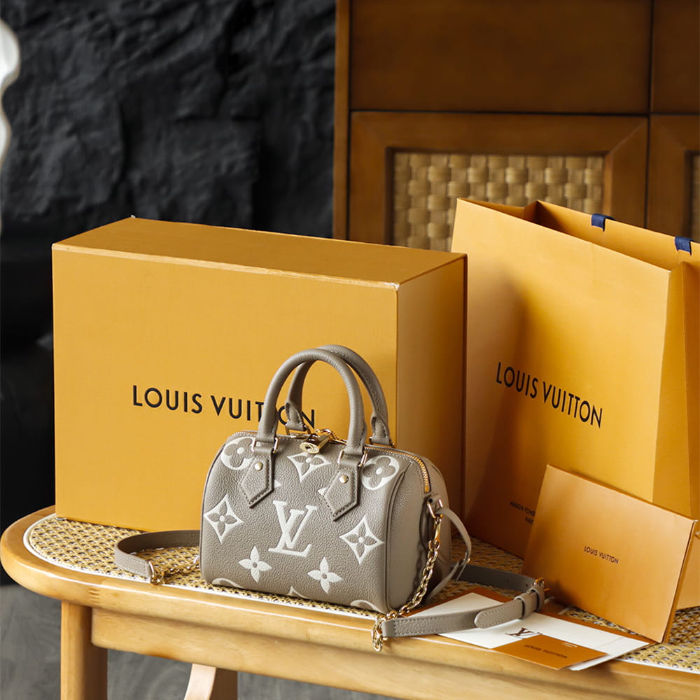LV 路易威登 Leather Goods