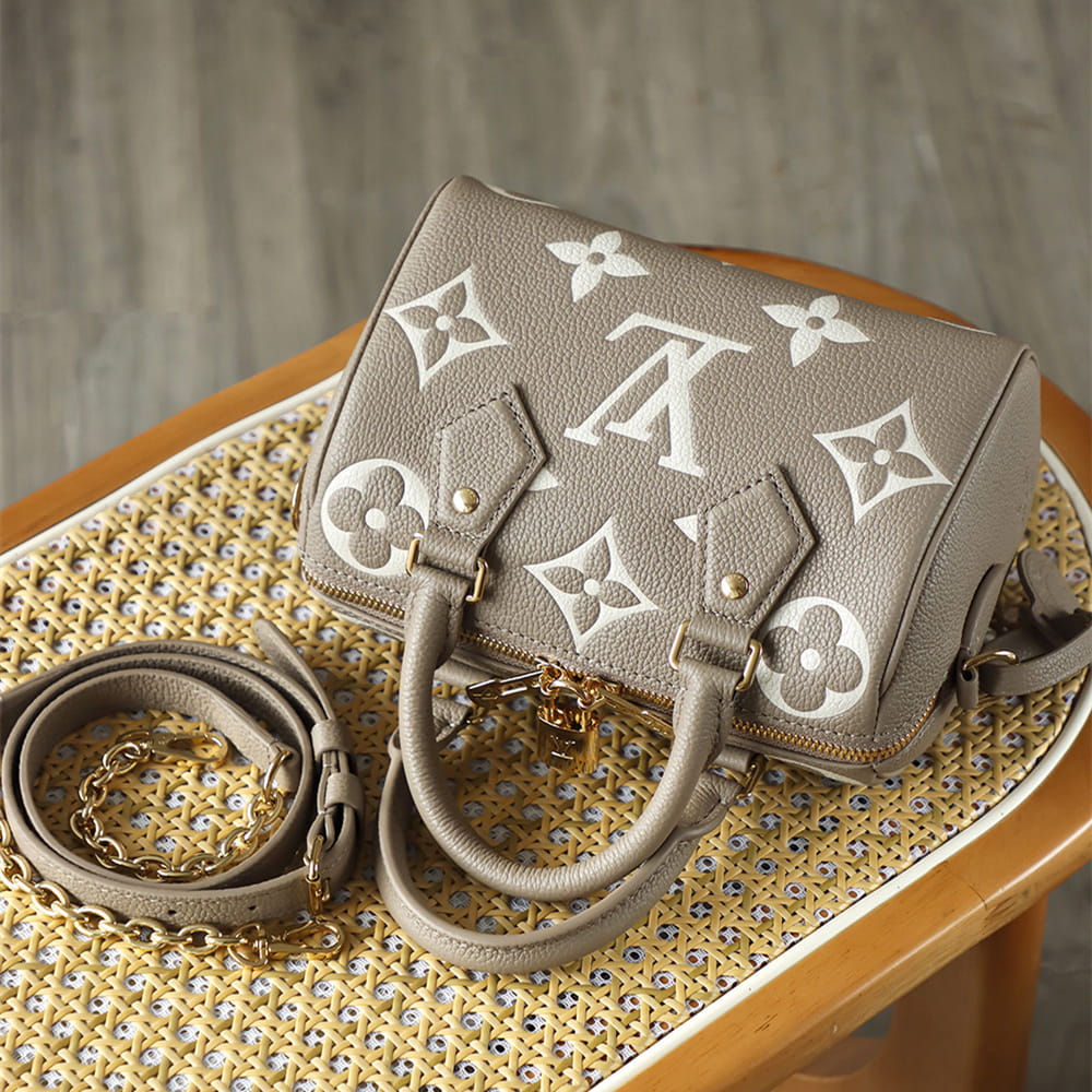 LV 路易威登 Leather Goods