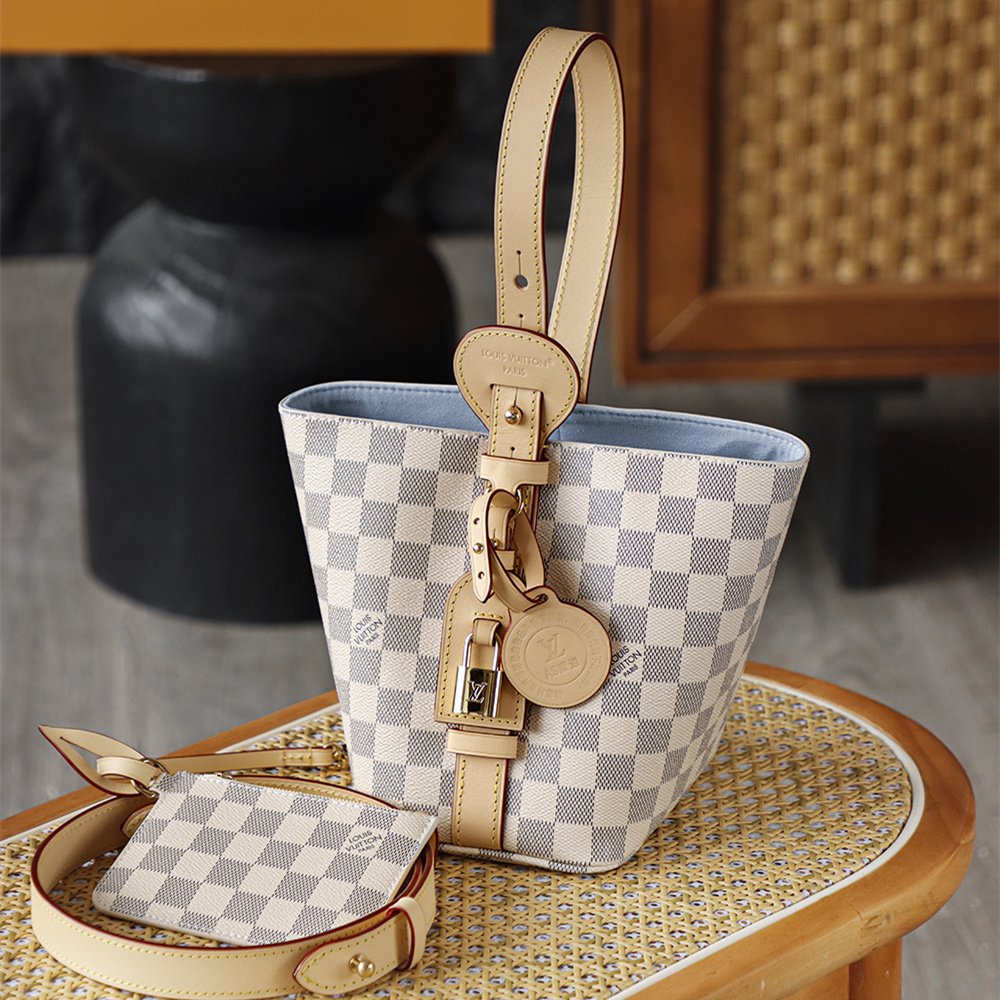 LV 路易威登 Bucket Bag