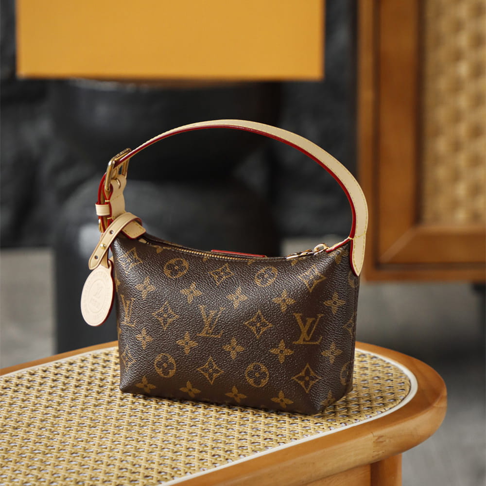 LV 路易威登 Leather Goods