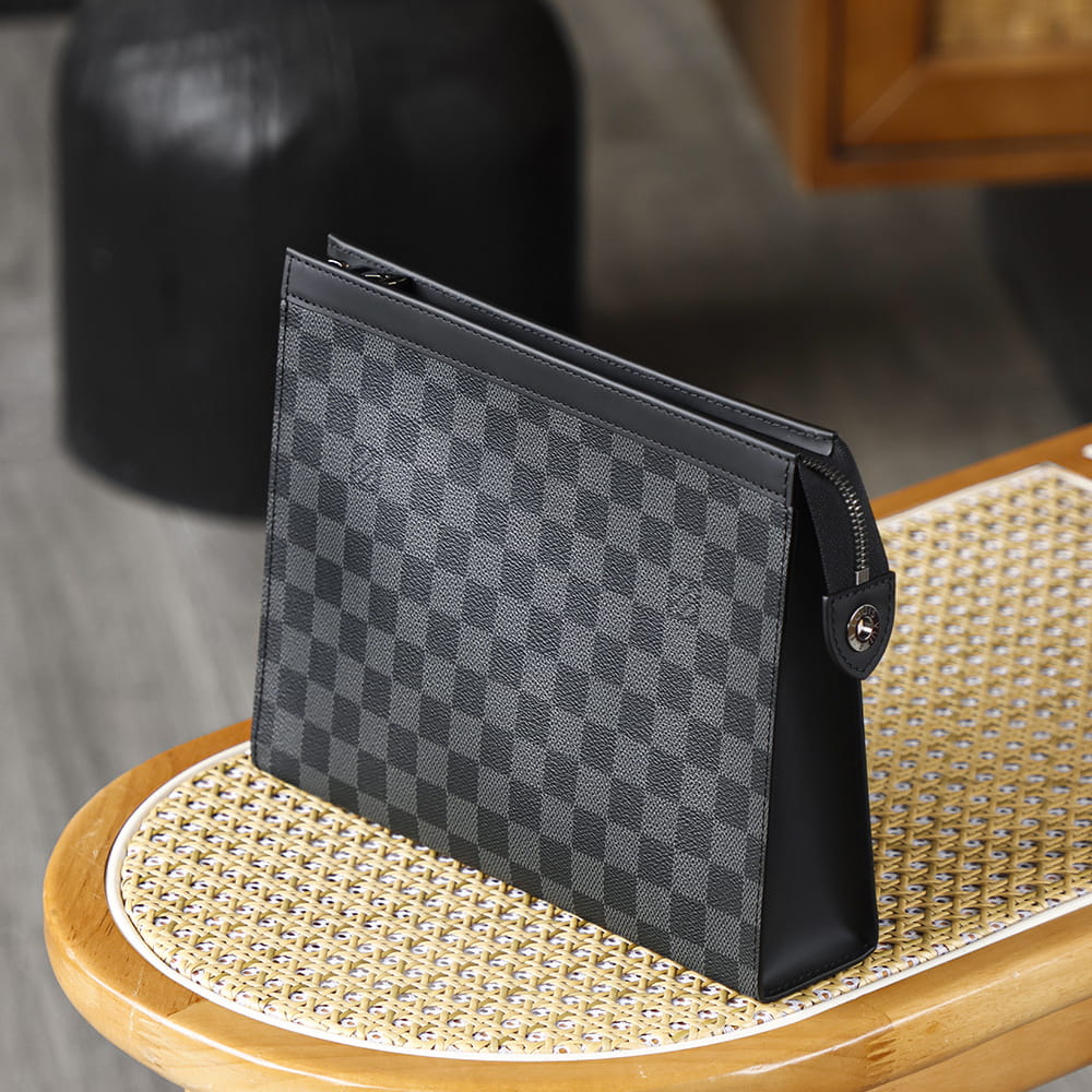 LV 路易威登 Leather Goods