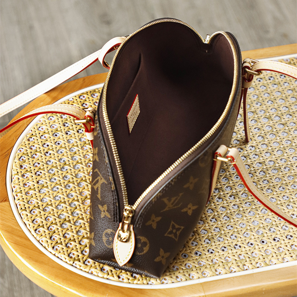LV 路易威登 Leather Goods