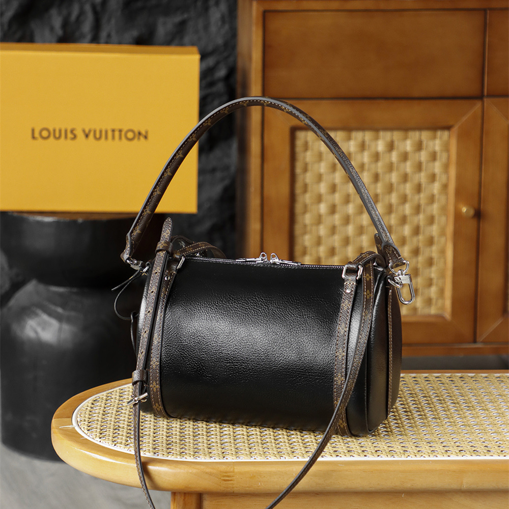 LV 路易威登 Leather Goods