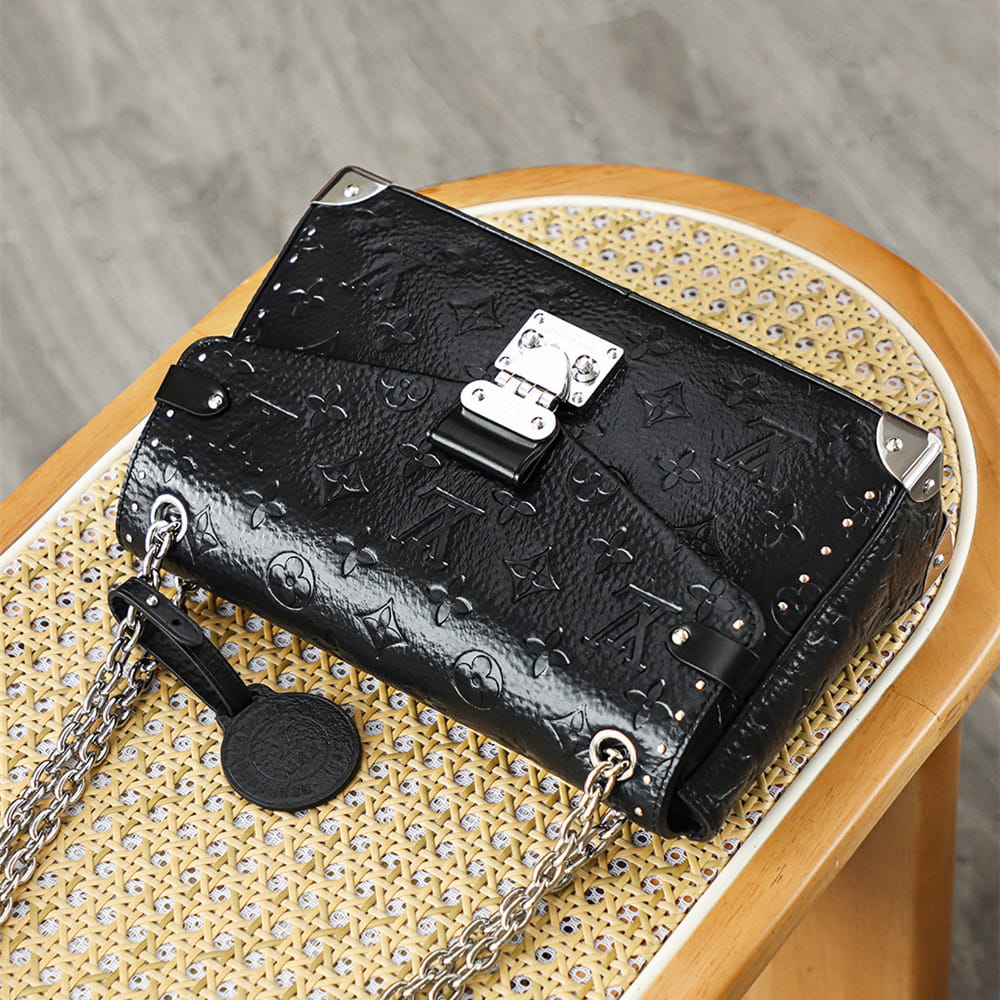 LV 路易威登 Leather Goods