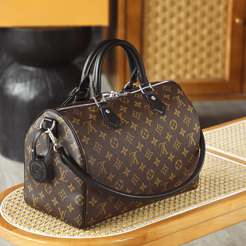 LV 路易威登 Leather Goods
