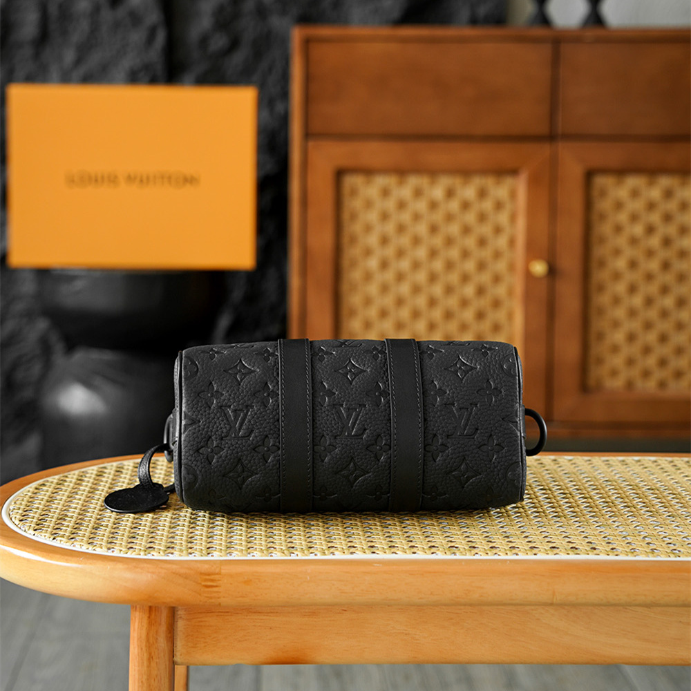 LV 路易威登 Leather Goods