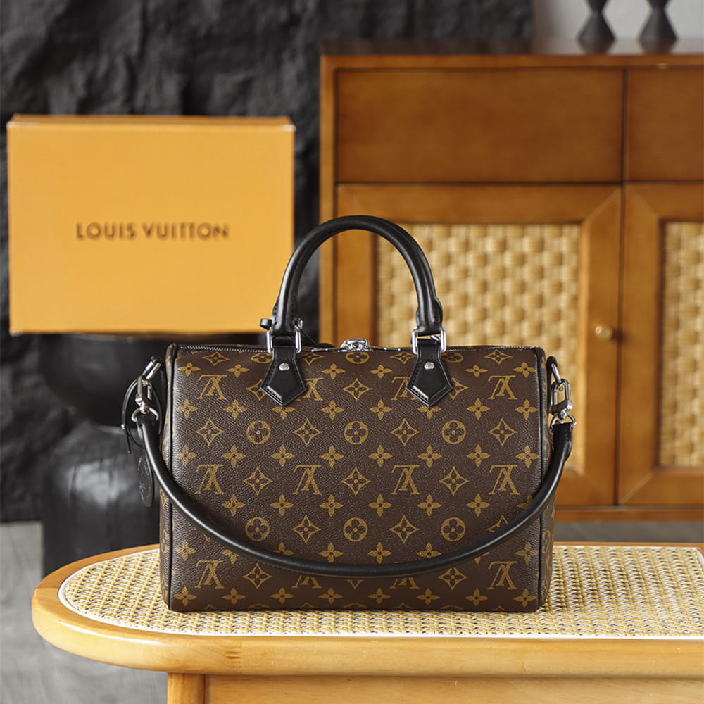 LV 路易威登 Leather Goods