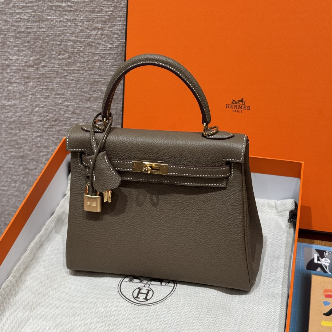 Hermès 愛馬仕 Leather Goods