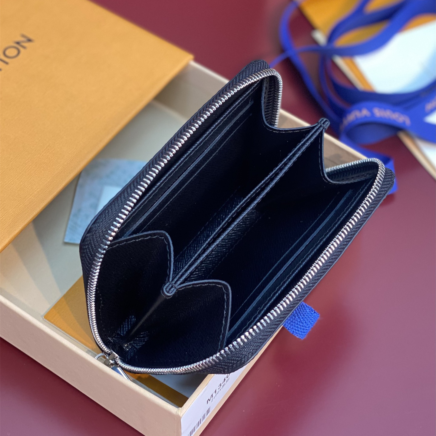 Louis Vuitton 路易威登 Leather Goods
