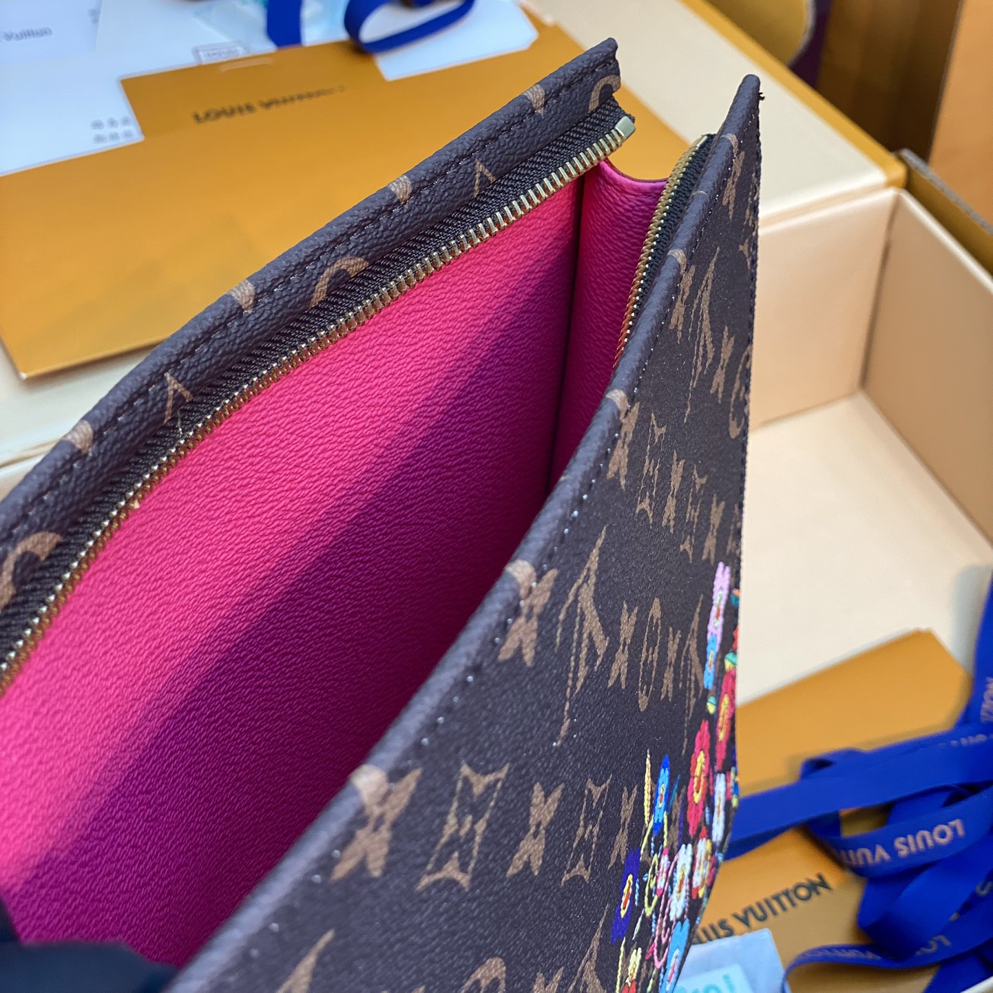 Louis Vuitton 路易威登 Leather Goods