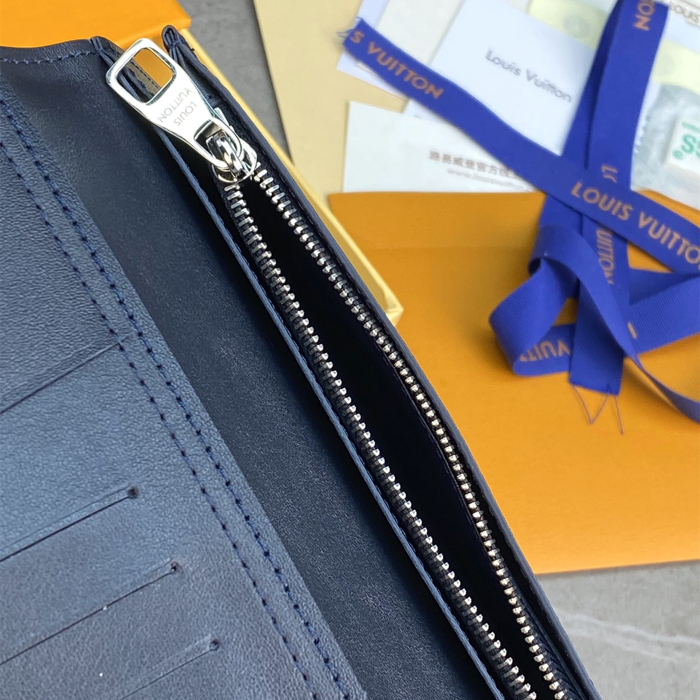 Louis Vuitton 路易威登 Leather Goods
