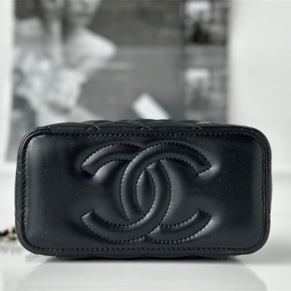 Chanel 香奈兒 Leather Goods
