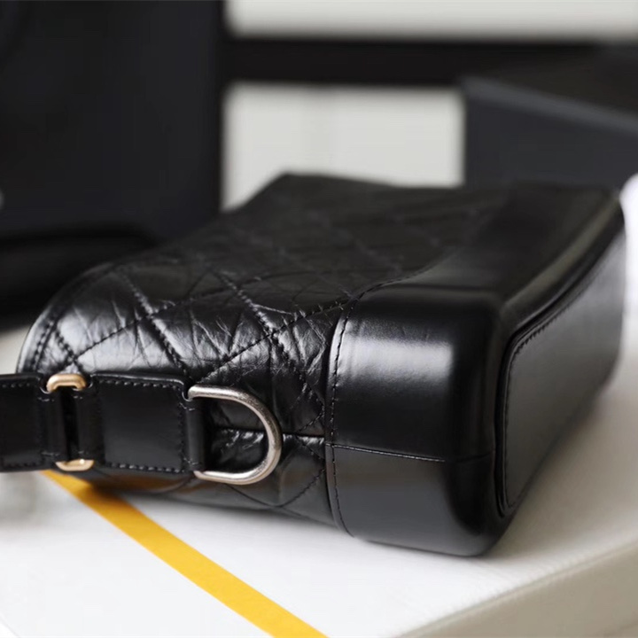Chanel 香奈兒 Leather Goods