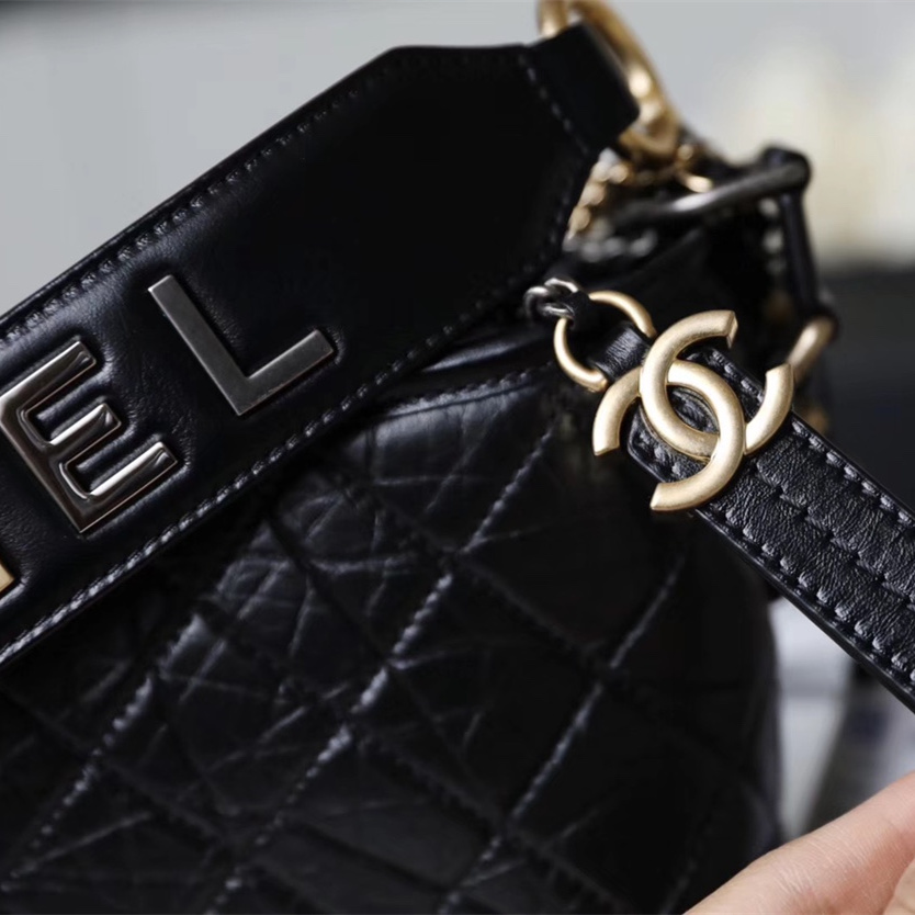 Chanel 香奈兒 Leather Goods