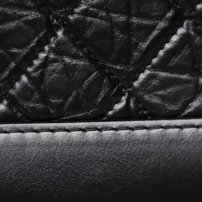 Chanel 香奈兒 Leather Goods