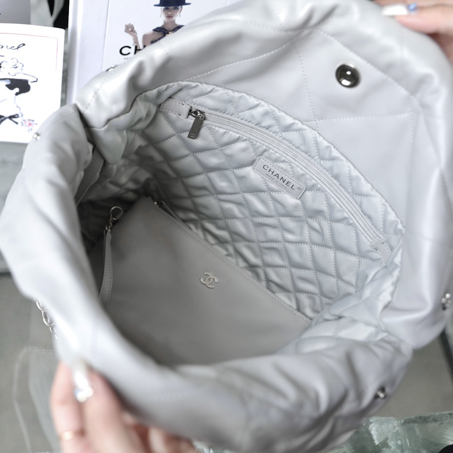 Chanel 香奈兒 Leather Goods