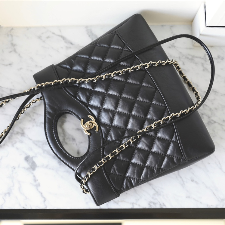 Chanel 香奈兒 Leather Goods