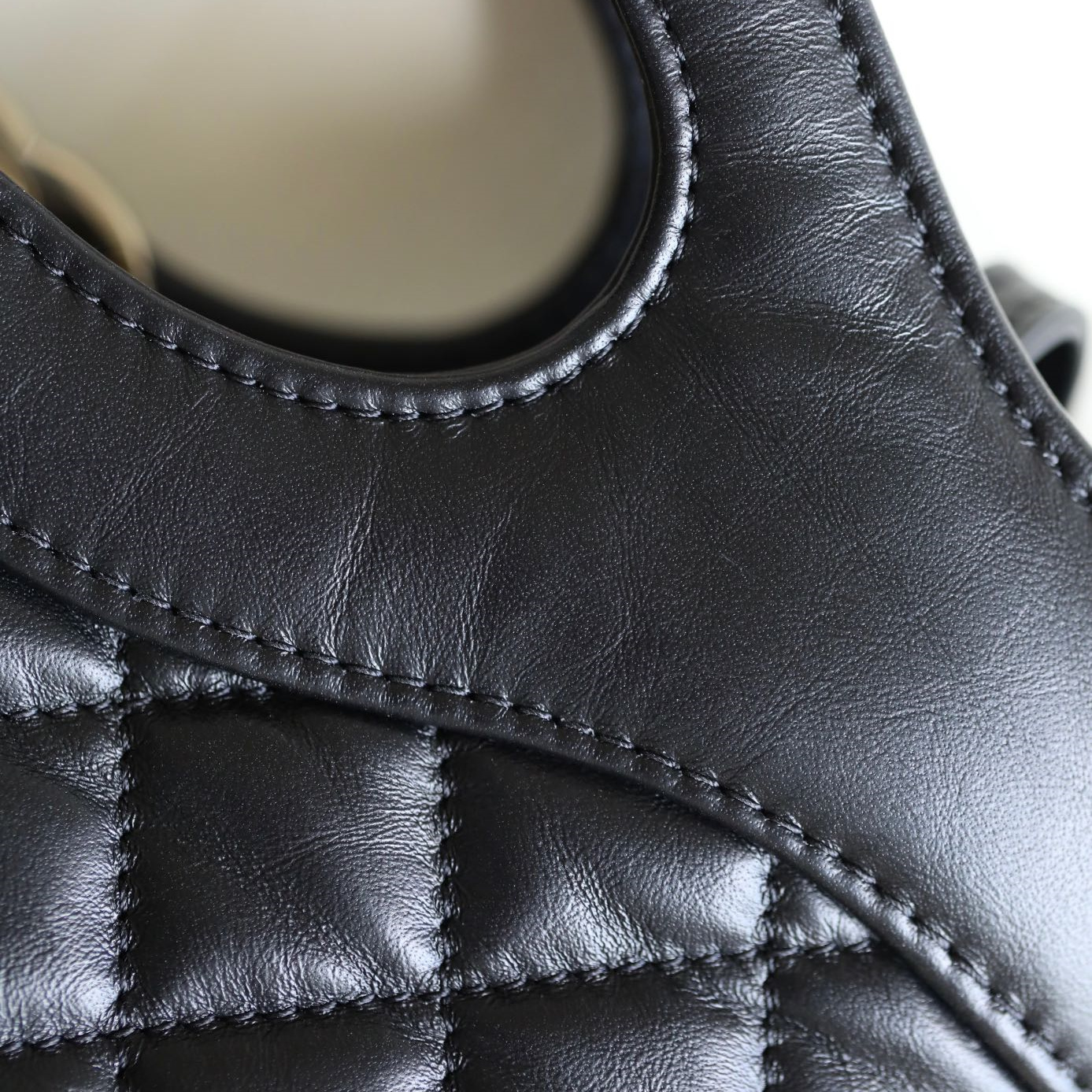 Chanel 香奈兒 Leather Goods
