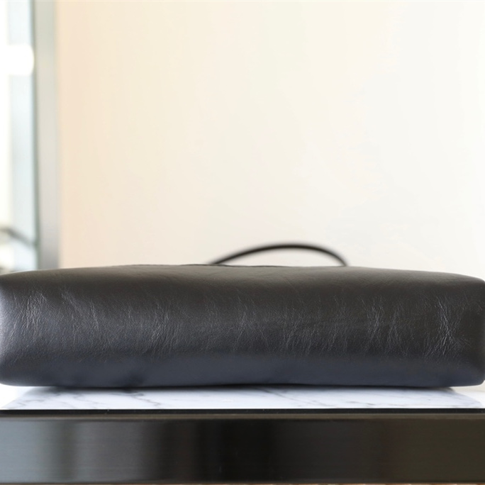 Chanel 香奈兒 Leather Goods