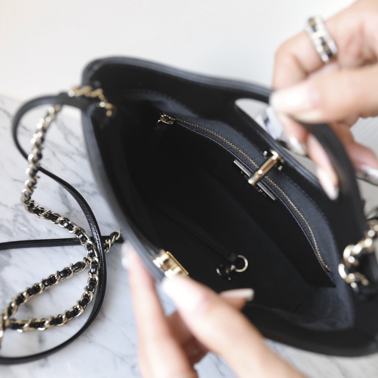 Chanel 香奈兒 Leather Goods