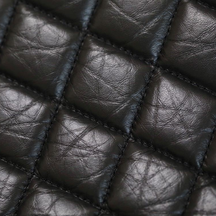 Chanel 香奈兒 Leather Goods