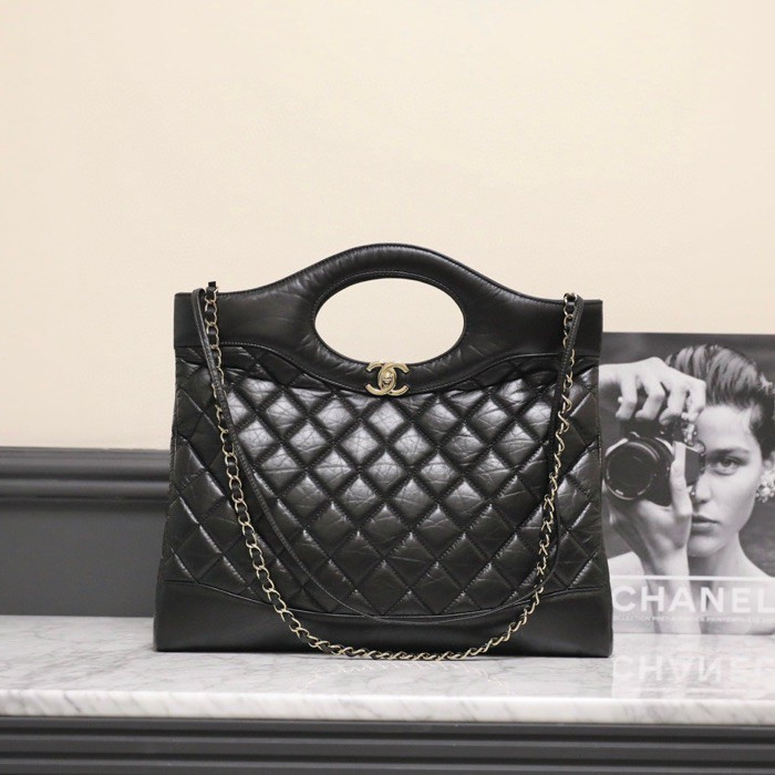 Chanel 香奈兒 Leather Goods