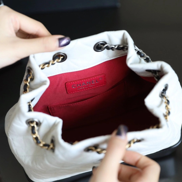 Chanel 香奈兒 Leather Goods