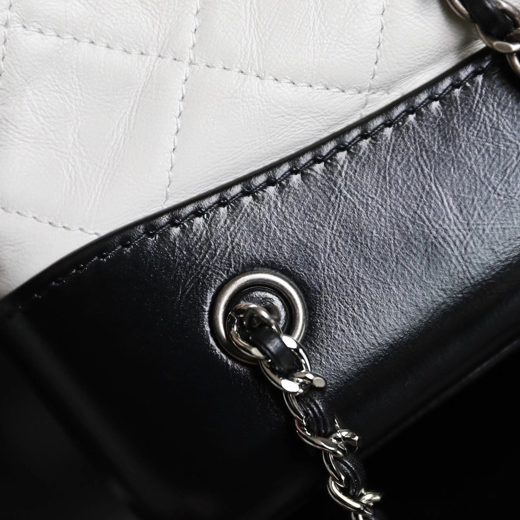 Chanel 香奈兒 Leather Goods