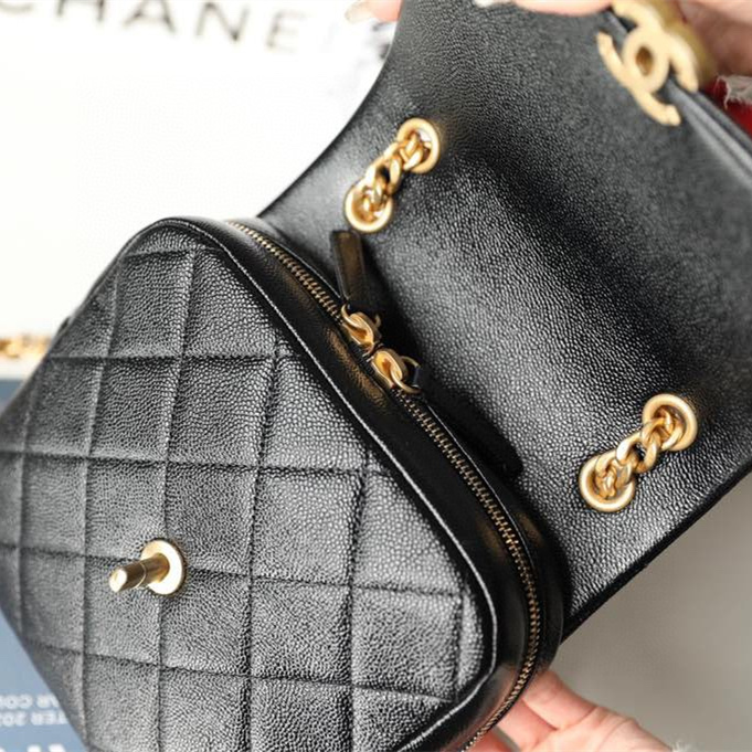 Chanel 香奈兒 Leather Goods