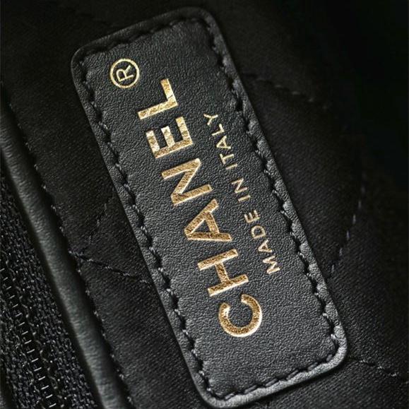 Chanel 香奈兒 Leather Goods