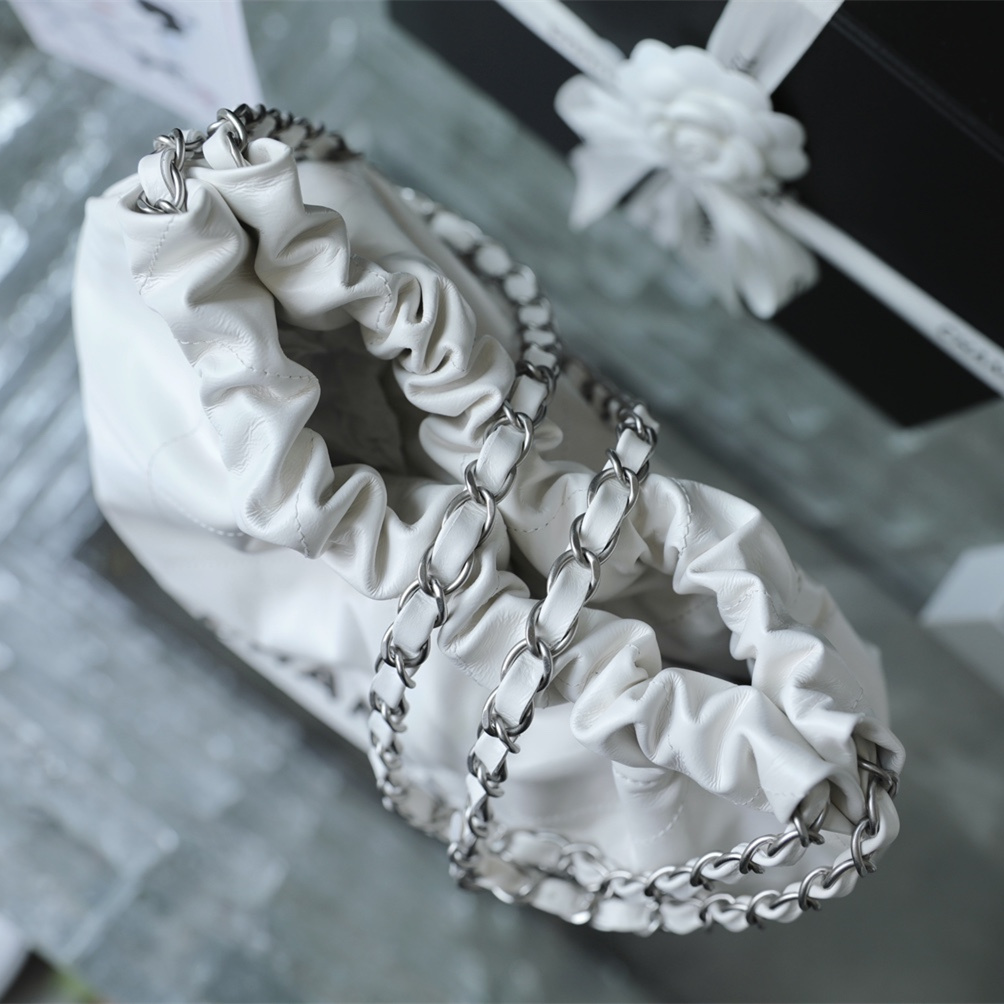 Chanel 香奈兒 Leather Goods