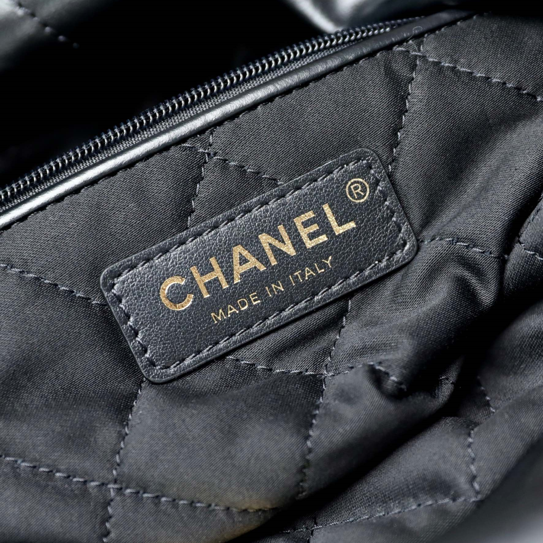 Chanel 香奈兒 Leather Goods
