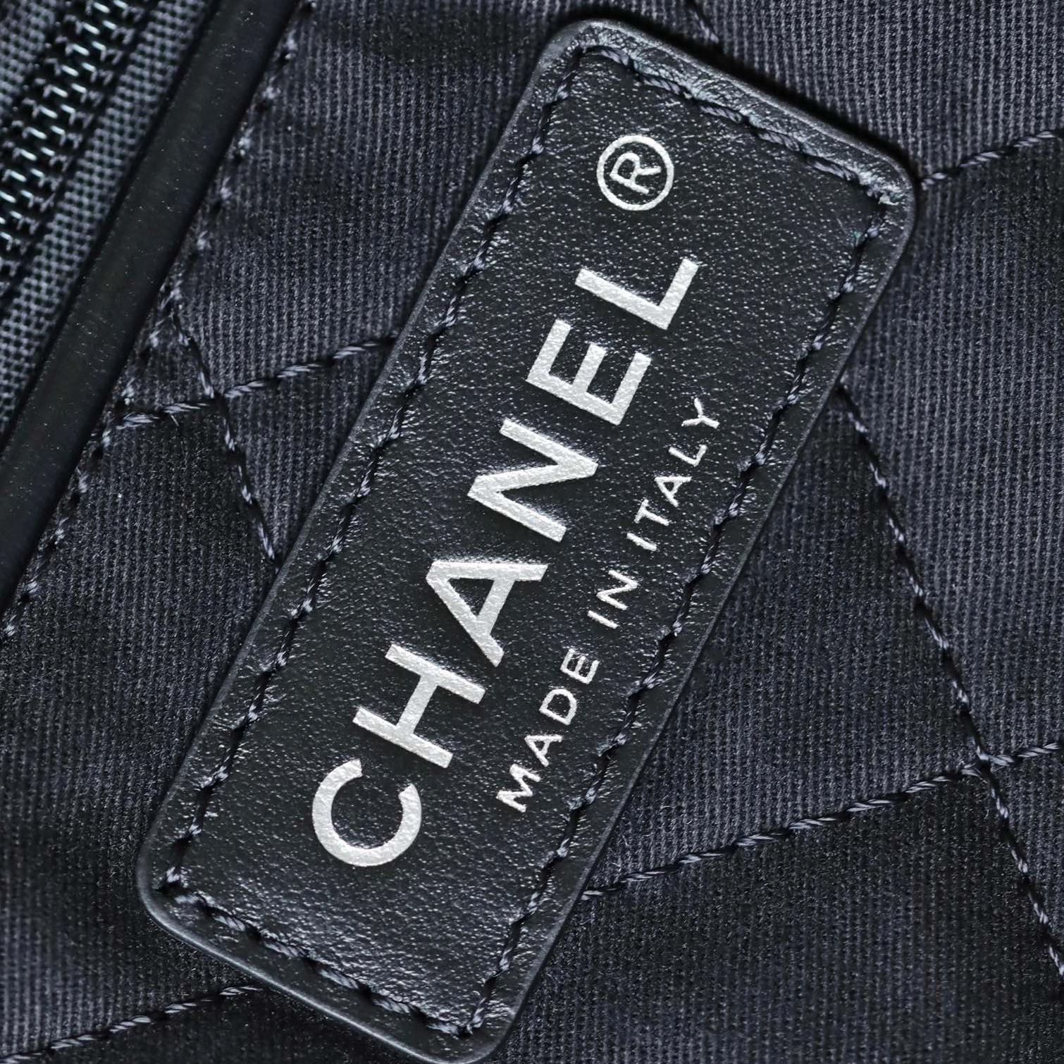 Chanel 香奈兒 Leather Goods