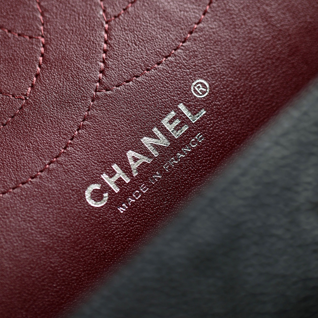 Chanel 香奈兒 Leather Goods