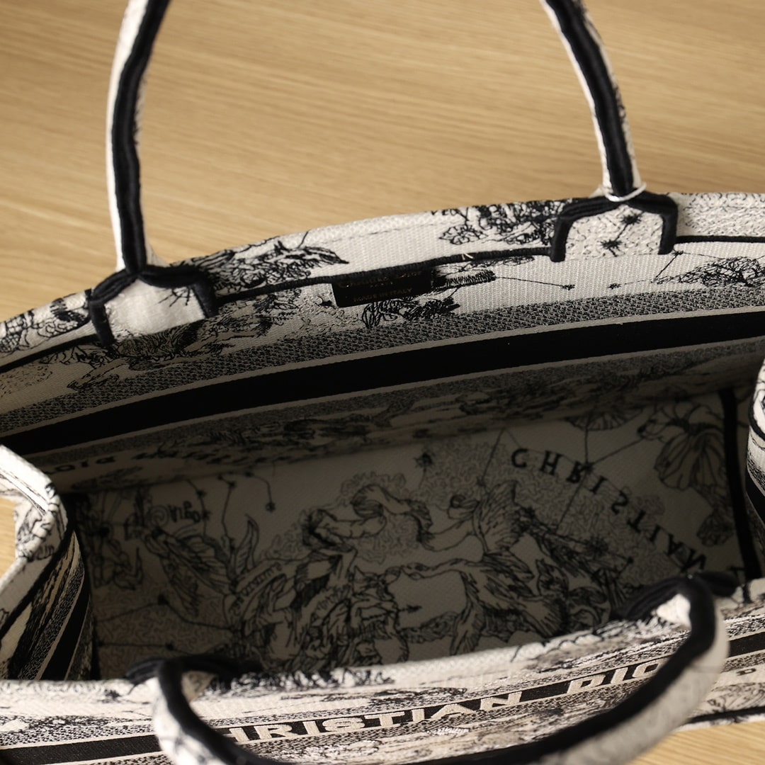 Dior 迪奧 Leather Goods