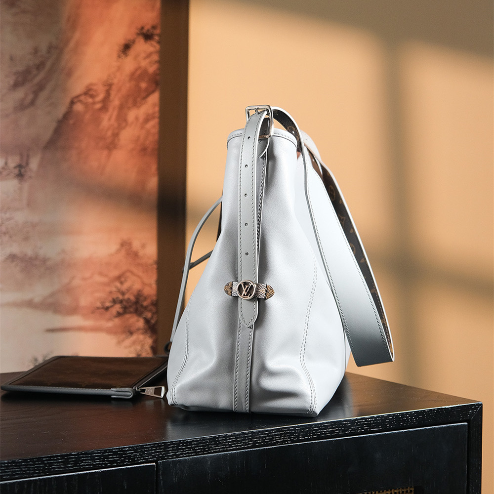 Louis Vuitton 路易威登 Leather Goods