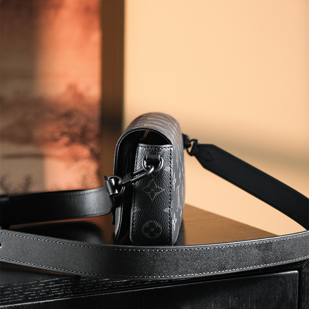 Louis Vuitton 路易威登 Leather Goods