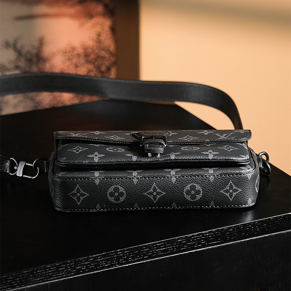 Louis Vuitton 路易威登 Leather Goods