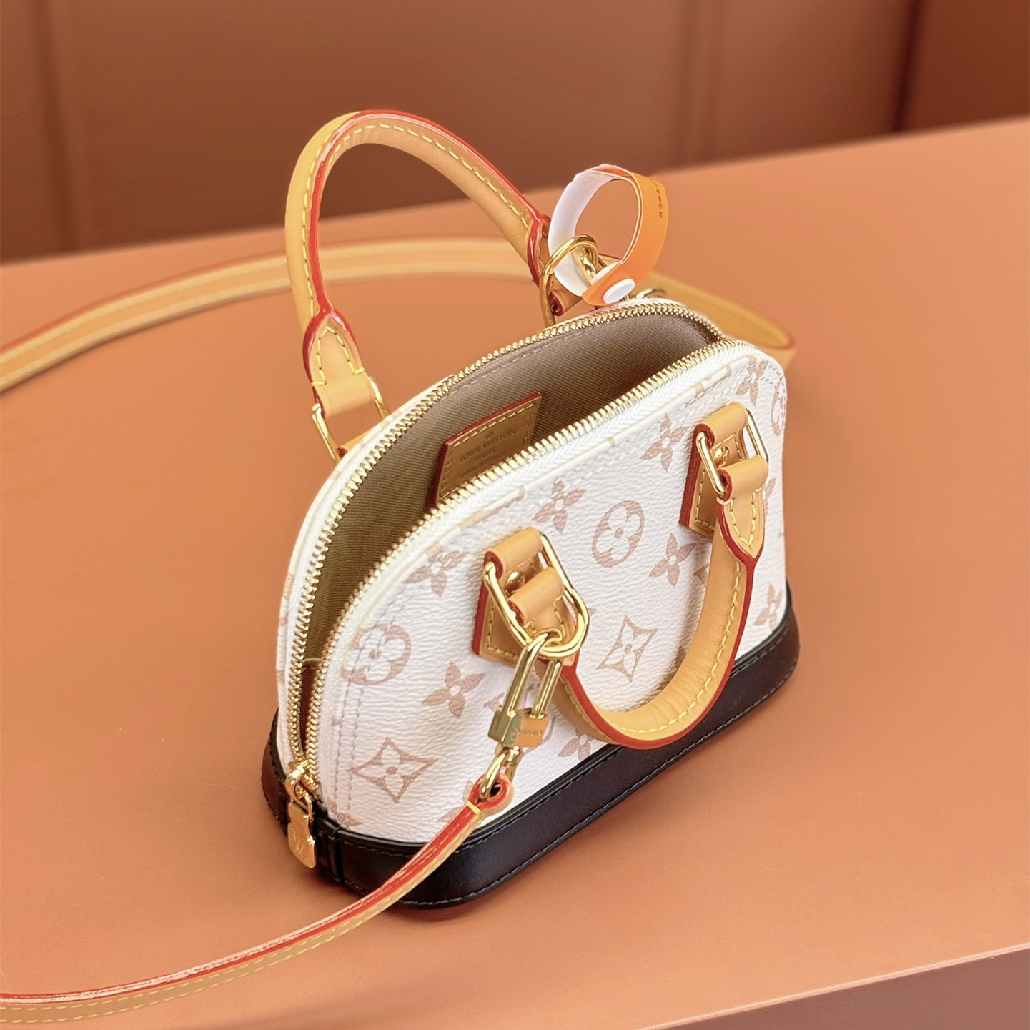Louis Vuitton 路易威登 Leather Goods
