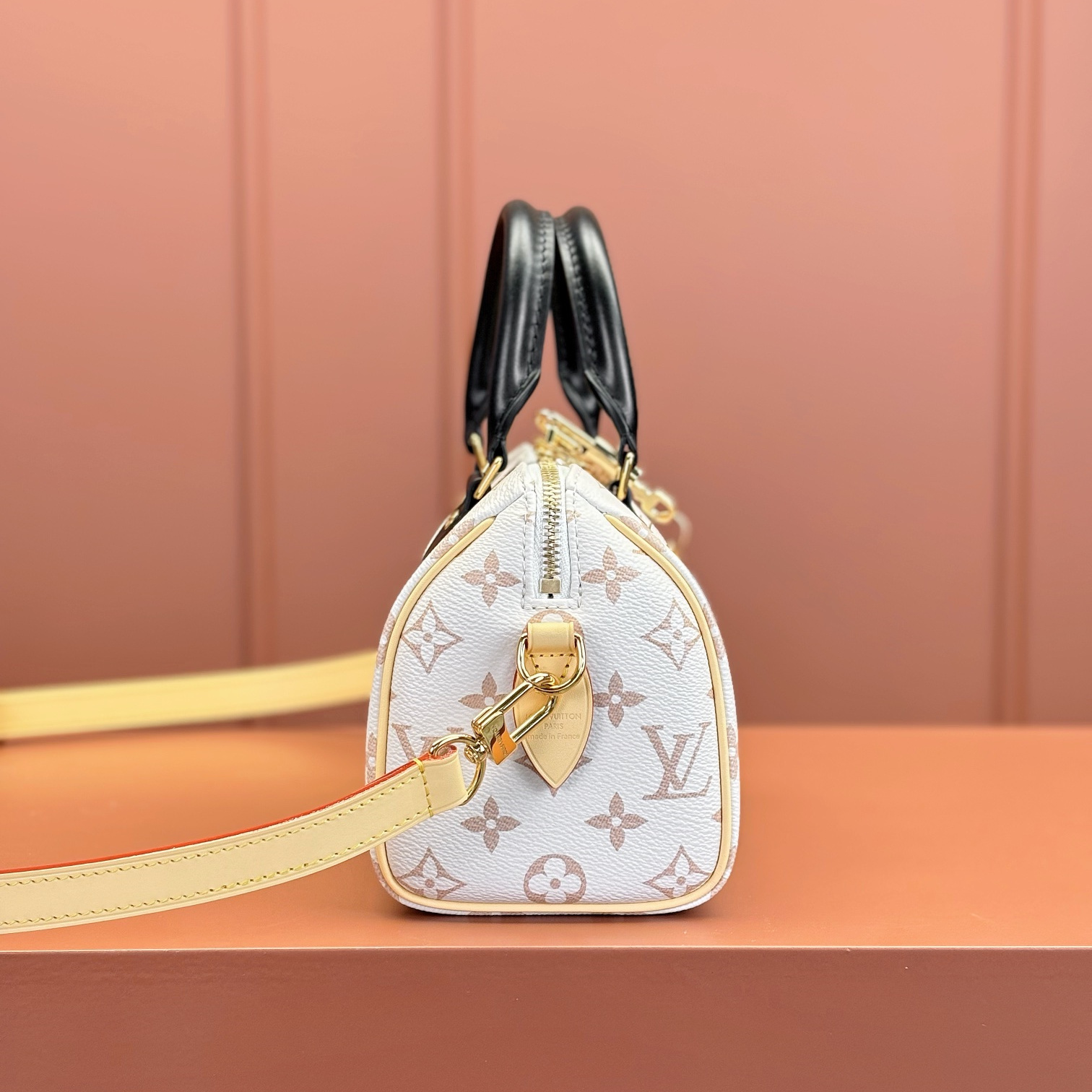 Louis Vuitton 路易威登 Leather Goods