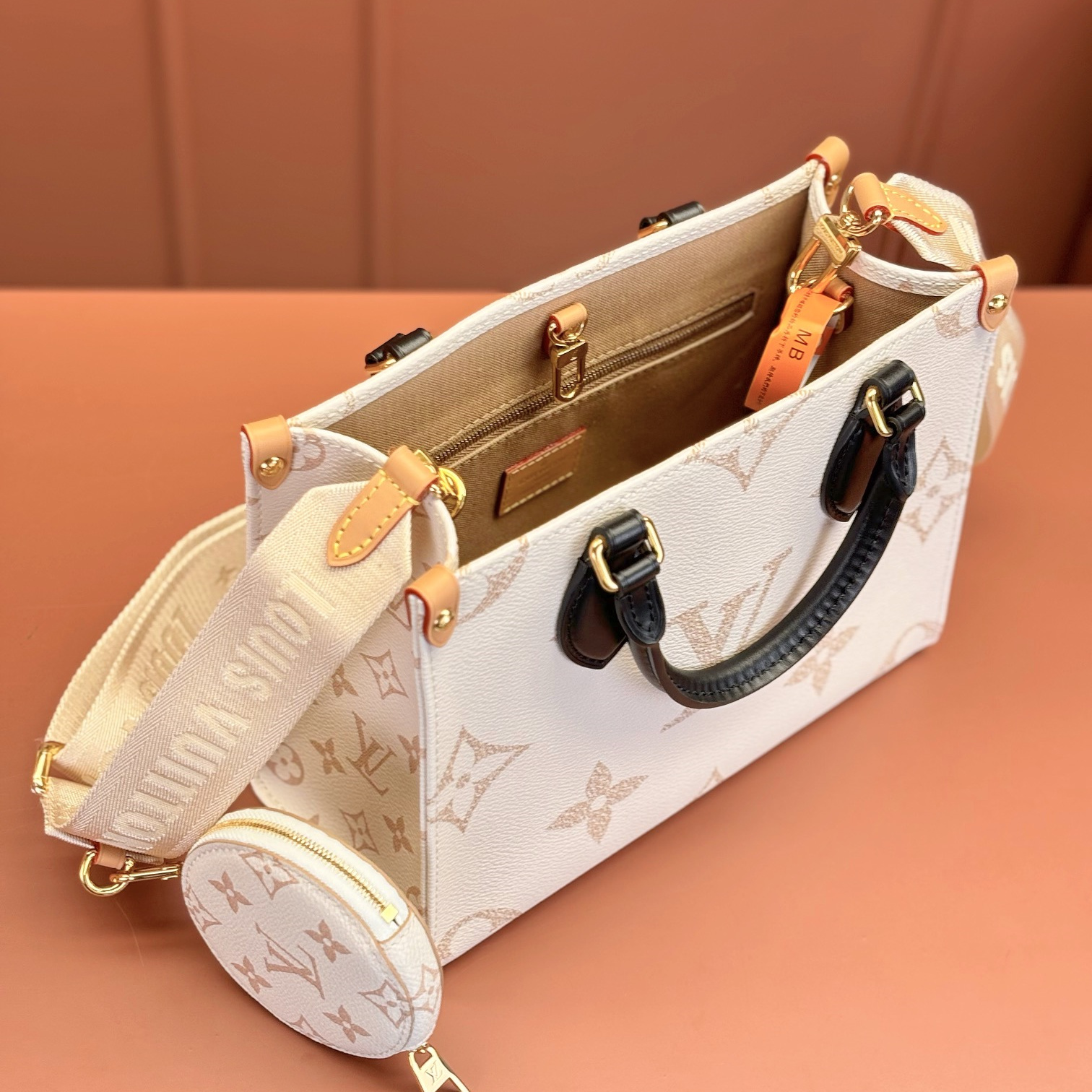 Louis Vuitton 路易威登 Leather Goods
