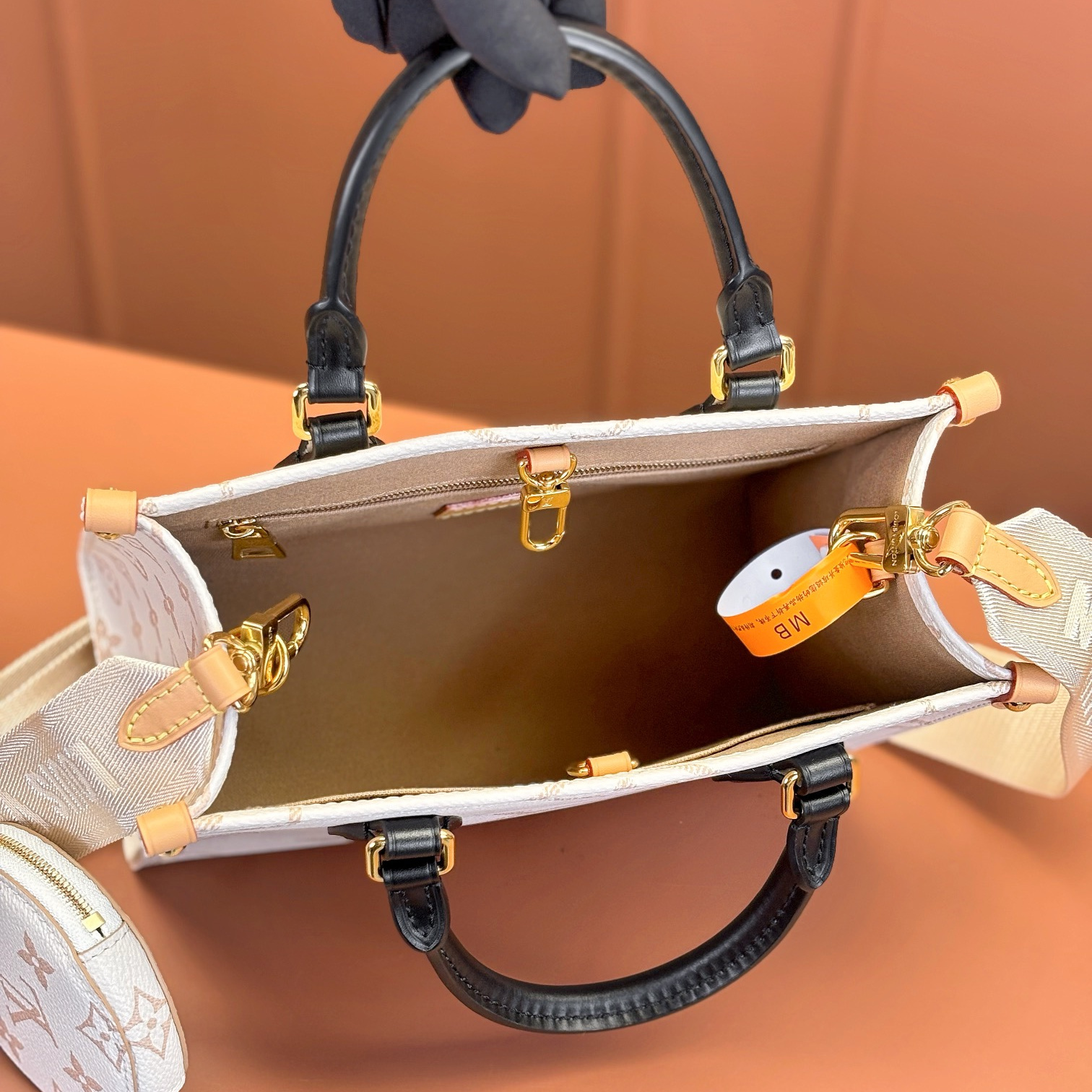 Louis Vuitton 路易威登 Leather Goods